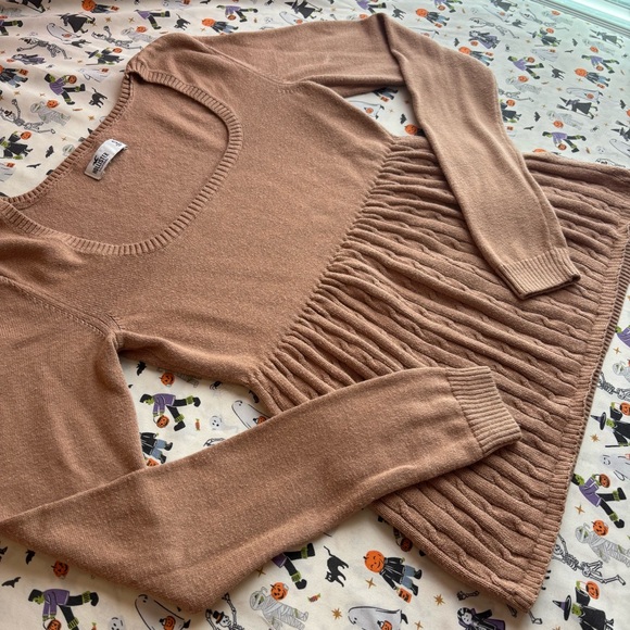 Hollister Babydoll Sweater Size Small Y2K - Picture 2 of 6